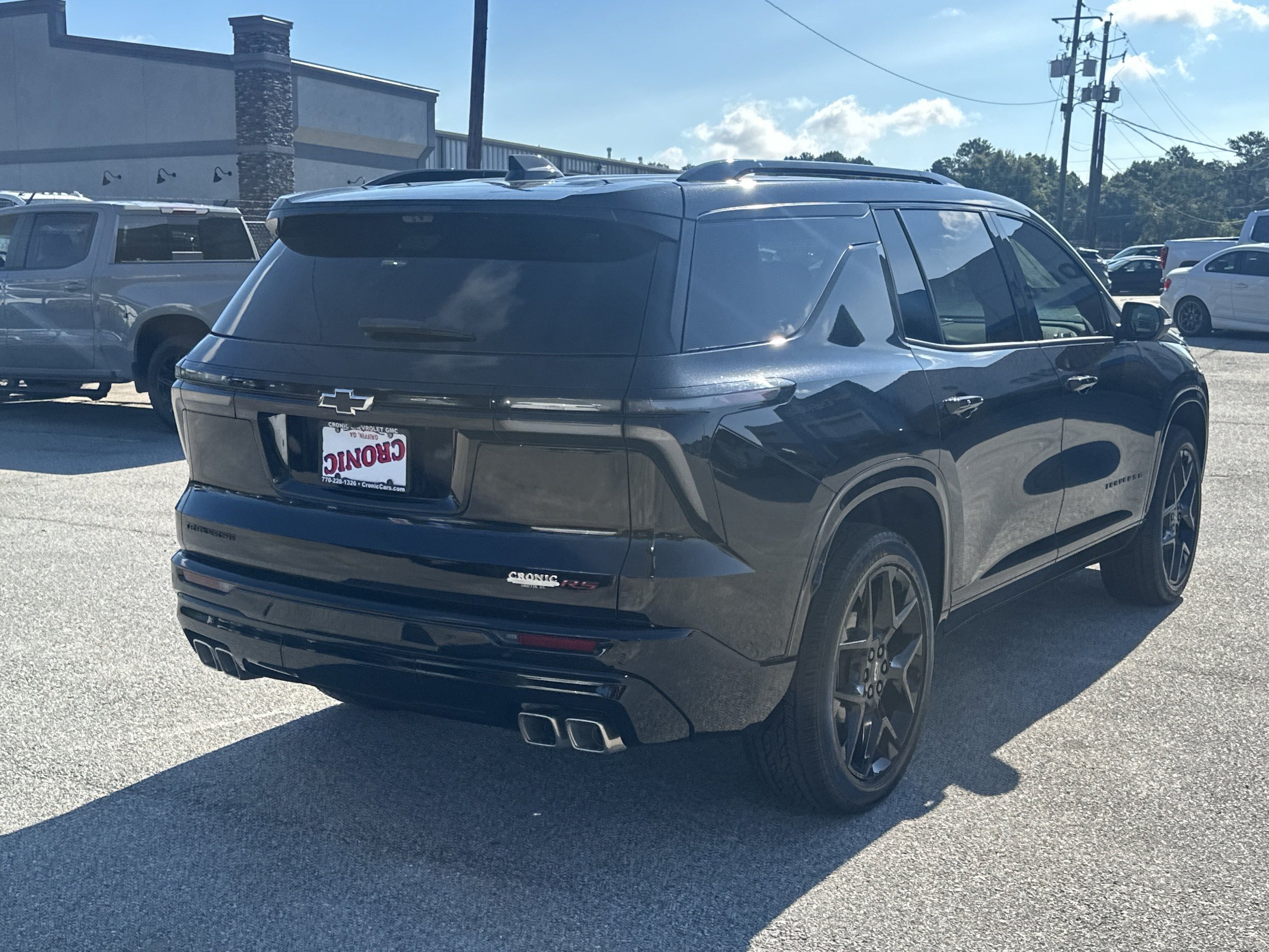 Used 2026 Chevrolet Traverse RS w/ LPO, Floor Liner Package FWD image 39