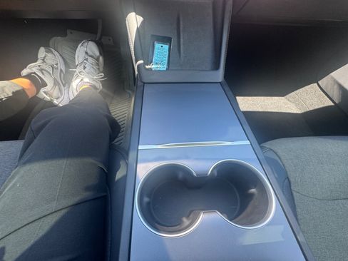 Used 2025 Tesla Model 3 RWD image 17