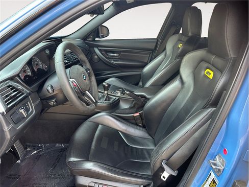 Used 2016 BMW M3 RWD image 9