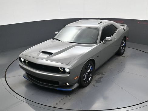 Used 2023 Dodge Challenger R/T w/ Plus Package RWD image 31