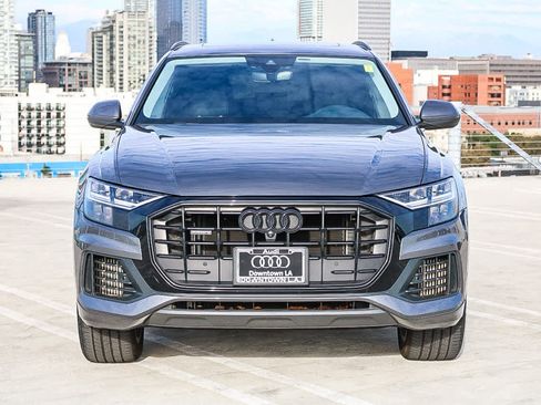 Used 2022 Audi Q8 Premium w/ Convenience Package image 2