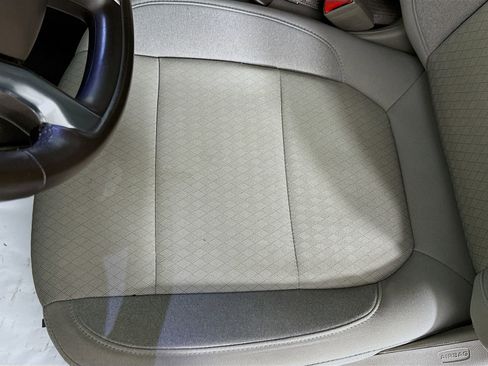 Used 2022 Chevrolet Silverado 1500 LT w/ Fleet Comfort Package image 20