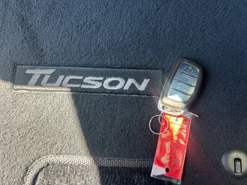 Used 2019 Hyundai Tucson SEL FWD image 36