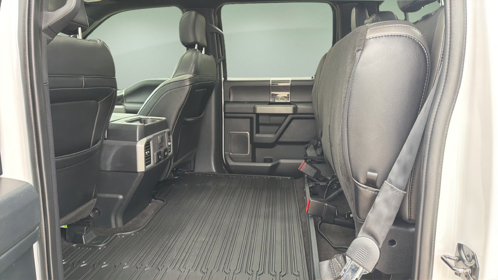 Used 2019 Ford F150 Raptor w/ Equipment Group 802A Luxury AWD/4WD image 9