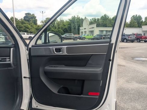 Used 2026 Hyundai Santa Fe SEL FWD image 31