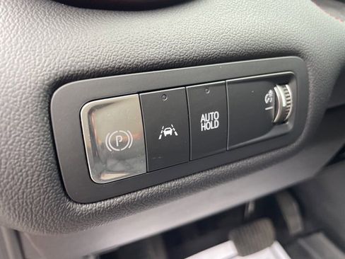 Used 2024 Chevrolet Blazer EV RS image 17