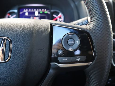 Certified 2024 Honda Passport Black Edition image 12