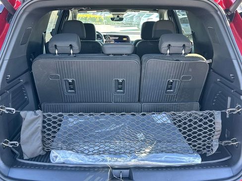 New 2026 Chevrolet Traverse LT w/ Driver Confidence Package image 9