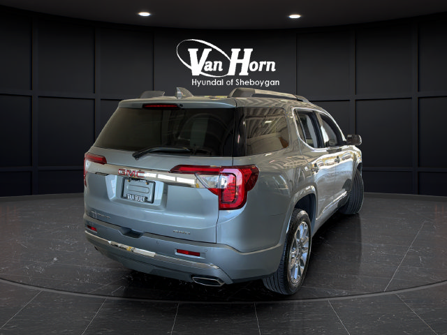 Used 2023 GMC Acadia Denali w/ Denali Technology Package AWD/4WD image 7