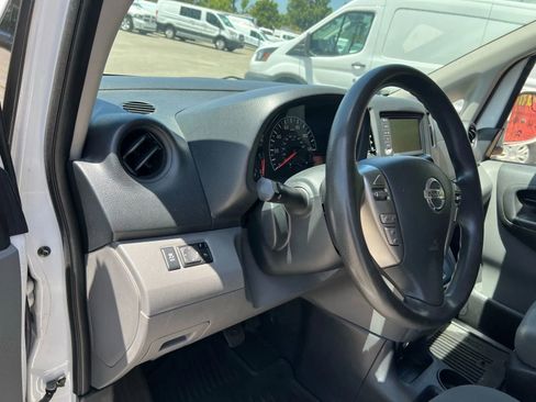 Used 2021 Nissan NV200 SV image 9