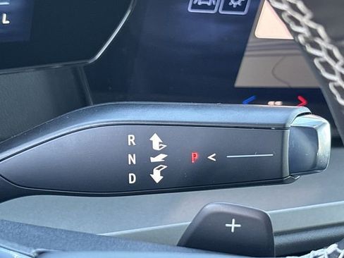 New 2026 Chevrolet Traverse LT w/ Sun and Wheel Package image 18