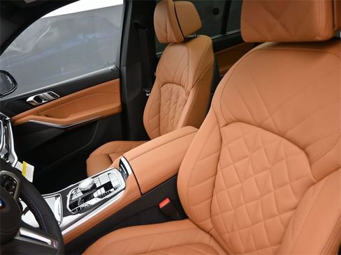 New 2026 BMW X5 M60i image 31