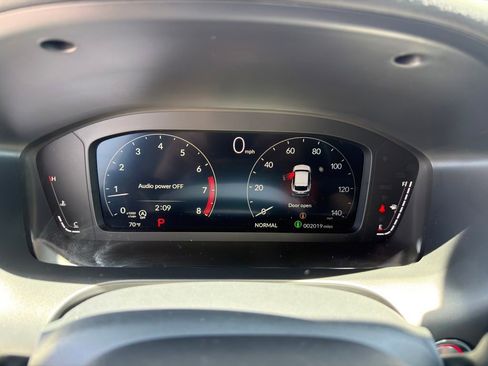 Certified 2025 Acura ADX AWD image 22