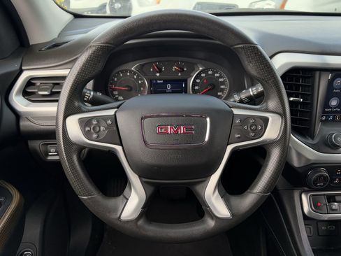 Used 2023 GMC Acadia SLE w/ Driver Convenience Package image 14