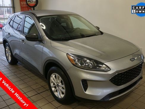 Used 2022 Ford Escape SE w/ Cold Weather Package image 1