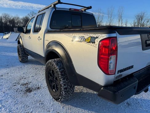 Used 2017 Nissan Frontier PRO-4X image 10