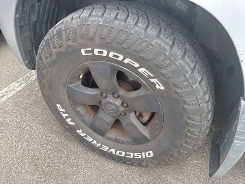 Used 2010 Nissan Xterra S image 6