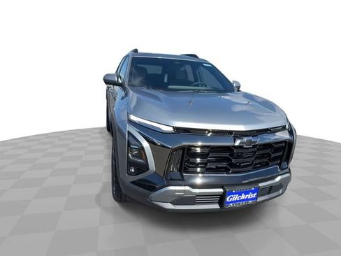 New 2026 Chevrolet Equinox ACTIV w/ Convenience Package III AWD/4WD image 2