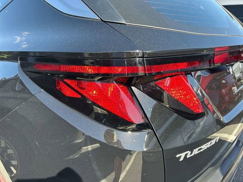 New 2026 Hyundai Tucson SE image 18