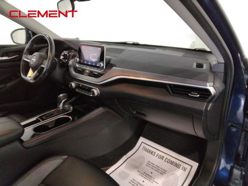 Used 2023 Nissan Altima 2.5 SR image 39