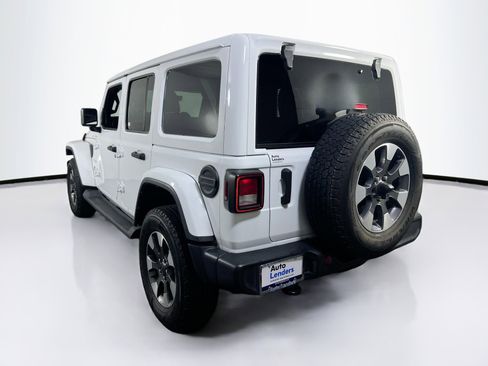 Used 2022 Jeep Wrangler Unlimited Sahara w/ Cold Weather Group image 7