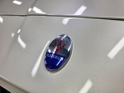 Used 2013 Maserati GranTurismo Sport image 44