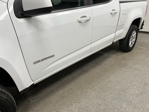 Used 2016 Chevrolet Colorado LT w/ LT Convenience Package image 11