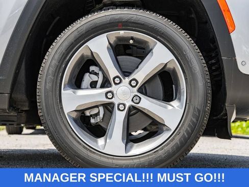 New 2024 Jeep Grand Cherokee Limited 4xe w/ Luxury Tech Group II AWD/4WD image 15