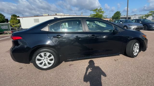 Used 2024 Toyota Corolla LE FWD image 9