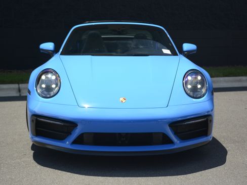 Certified 2022 Porsche 911 Targa 4 GTS AWD/4WD image 10