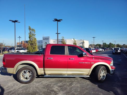 Used 2011 RAM 1500 Laramie image 8