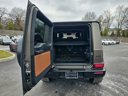 Certified 2025 Mercedes-Benz G 63 AMG 4MATIC image 12