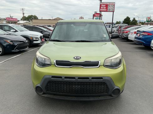 Used 2015 Kia Soul FWD image 3