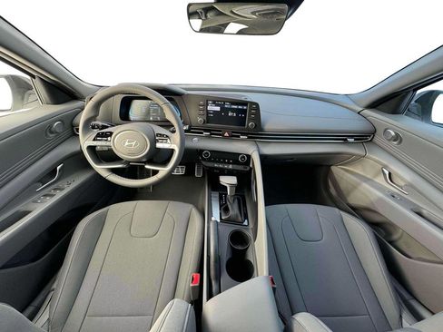 New 2025 Hyundai Elantra Sport image 14