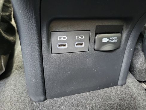 New 2026 Toyota Prius Plug-In Hybrid image 9