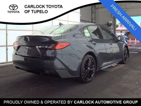 Used 2026 Toyota Camry SE FWD image 4