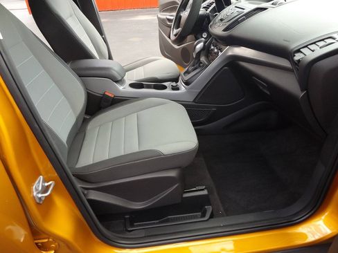 Used 2016 Ford Escape SE AWD/4WD image 21