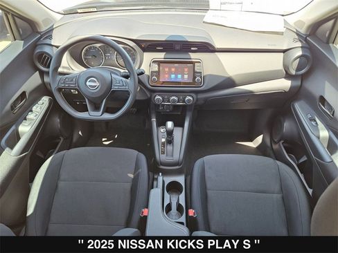 New 2025 Nissan Kicks Play S image 19