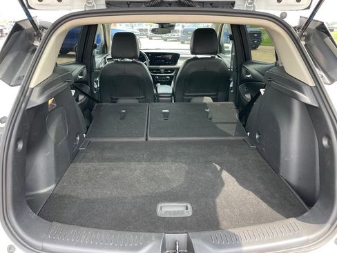Used 2024 Buick Encore GX Sport Touring FWD image 27