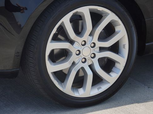 Used 2014 Land Rover Range Rover Supercharged image 16