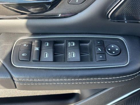 Used 2022 RAM 1500 Limited image 24