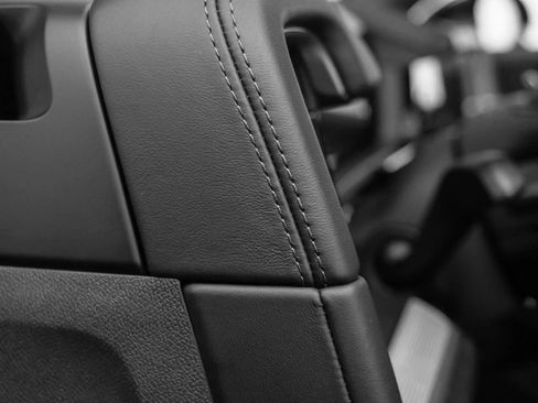 New 2025 Porsche Cayenne S image 72