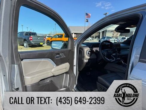 Used 2023 Chevrolet Colorado ZR2 w/ ZR2 Convenience Package III image 12