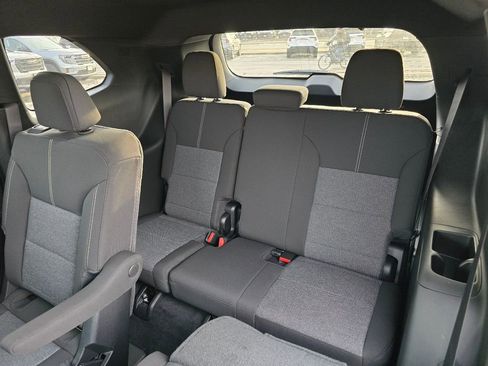 New 2026 GMC Acadia Elevation AWD/4WD image 25