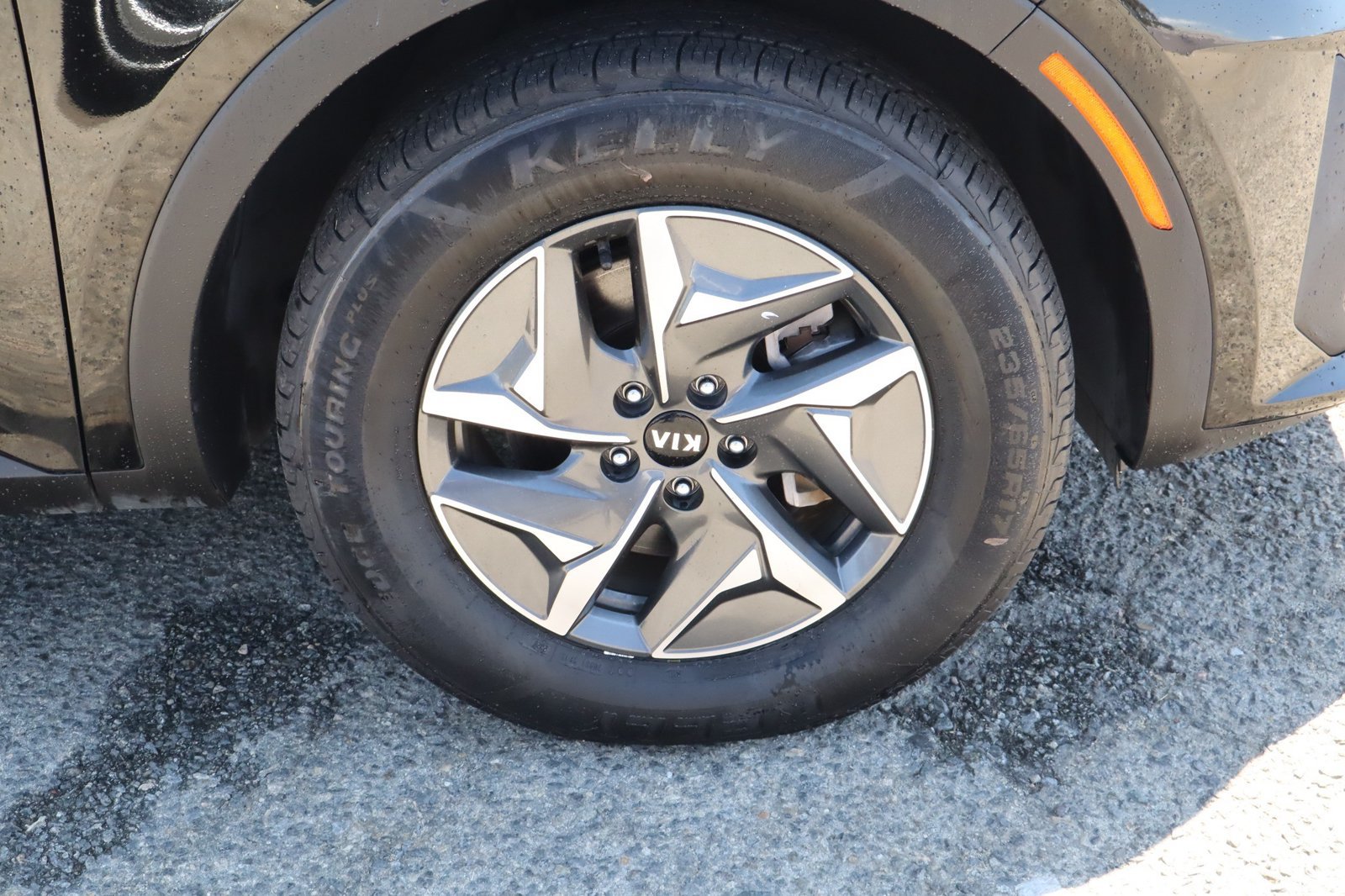 Used 2021 Kia Sorento S FWD image 10