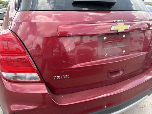 Used 2019 Chevrolet Trax LT w/ Driver Confidence Package image 8