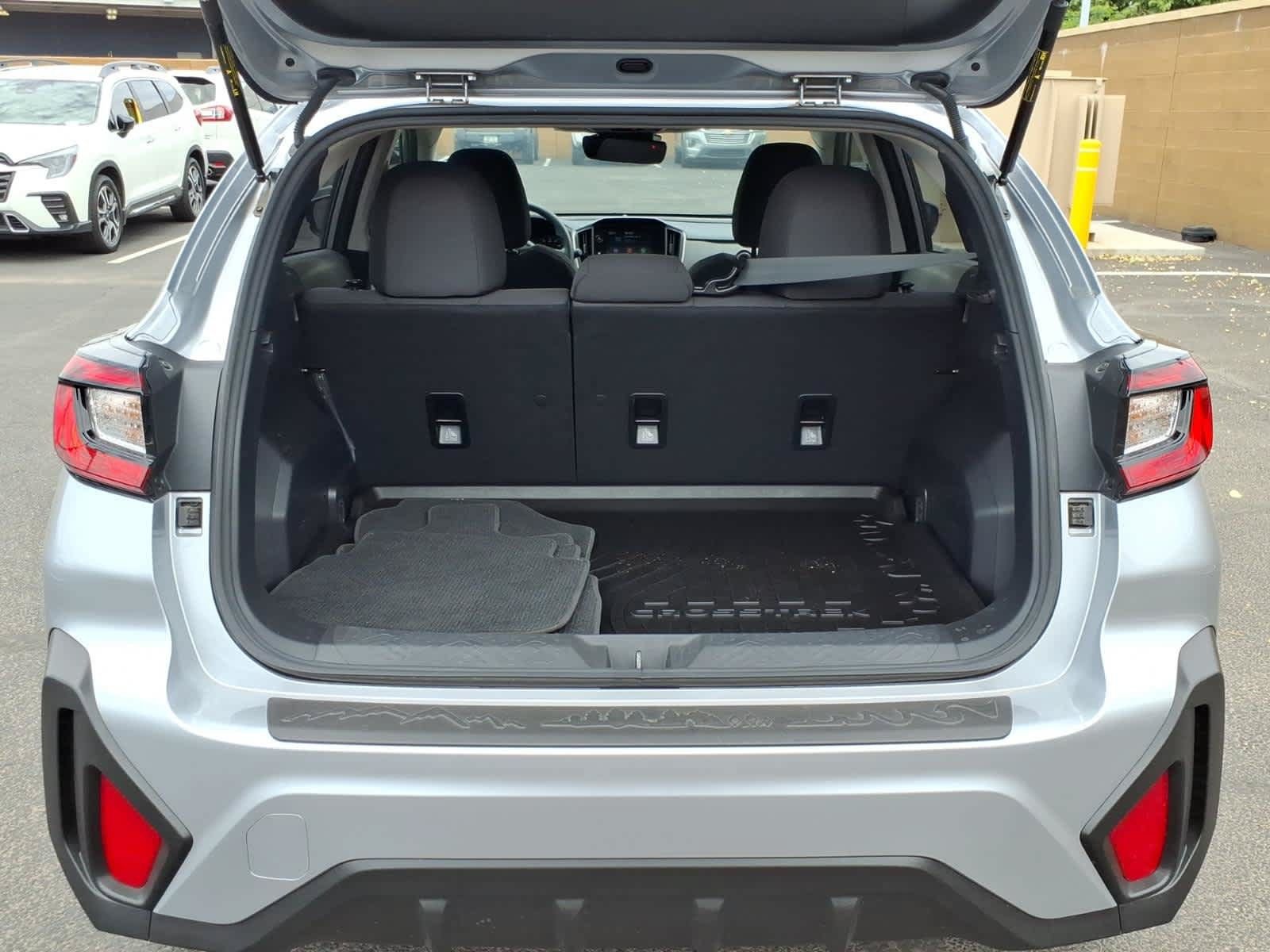 Certified 2025 Subaru Crosstrek 2.5i Premium AWD/4WD image 16