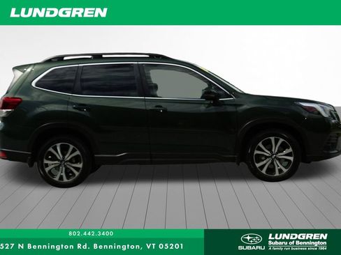 Used 2023 Subaru Forester Limited AWD/4WD image 2