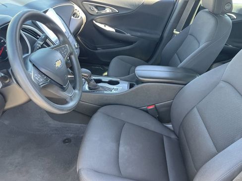 Used 2024 Chevrolet Malibu LT image 22