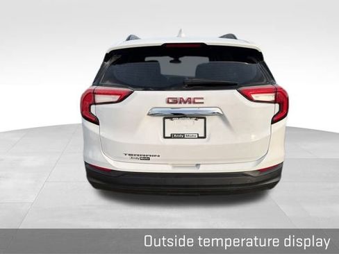 Used 2022 GMC Terrain SLE w/ Driver Convenience Package image 13
